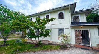 Beachside villas for sale — Diani Beach Road